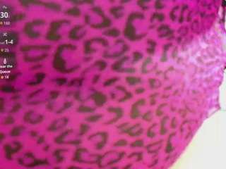 kinkyhousewifee Live Webcam on CamSoda