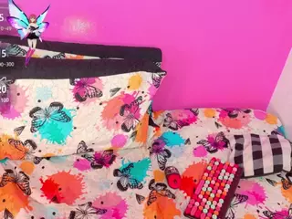 kinkyhousewifee's Live Sex Cam Show