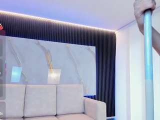 saracorraless Live Webcam on CamSoda