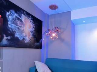  saracorraless chat room