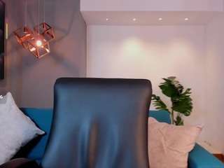 saracorraless Live Webcam on CamSoda