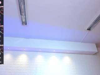 saracorraless webcam model