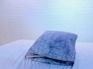 saracorraless Live Webcam on CamSoda