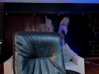 saracorraless Live Webcam on CamSoda