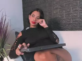 saracorraless's Live Sex Cam Show
