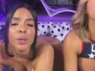 Live cam show with SweetMeggan