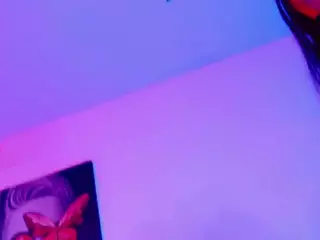 emilly-fx's Live Sex Cam Show