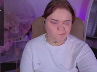 oliviaacherry webcam model