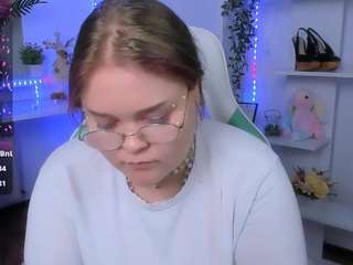  oliviaacherry chat room