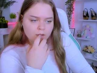 oliviaacherry Live Webcam on CamSoda