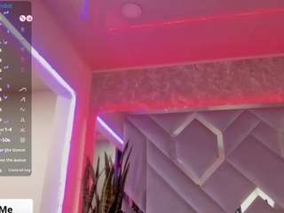 saraa-fox webcam