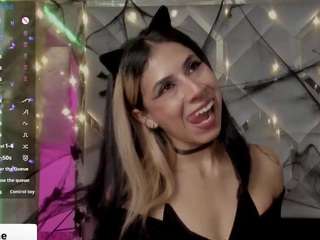 saraa-fox webcam
