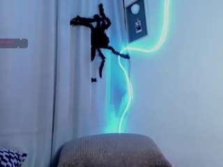 Saraa-fox live cam preview