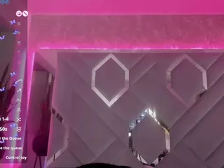 Saraa-fox's Live Sex Cam Show
