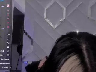 Saraa-fox's Live Sex Cam Show
