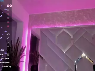 Saraa-fox's Live Sex Cam Show