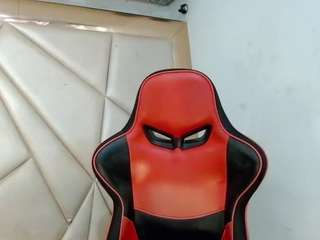 sweetbrunettexselfsu... webcam