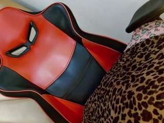 sweetbrunettexselfsuck