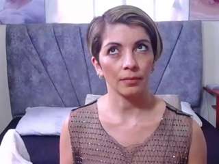 chanell-mkain live cam preview