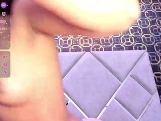 cherryblossom23 Live Webcam on CamSoda
