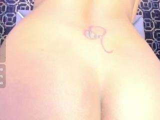 cherryblossom23 webcam model