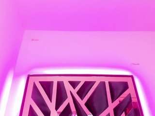 Live cam show with CherryBlossom
