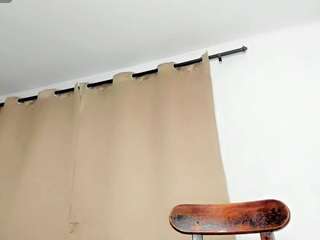 genesissandoval Live Webcam on CamSoda