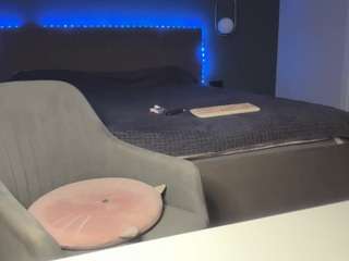 kristalnight webcam model