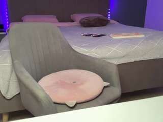 kristalnight live webcam show