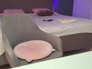 kristalnight live webcam show