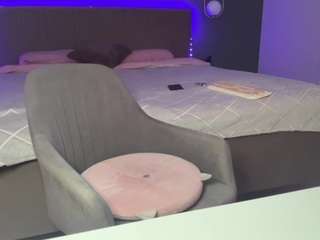 kristalnight live webcam show