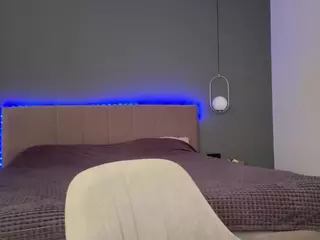 KristalNight's Live Sex Cam Show