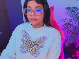 Ashleey18