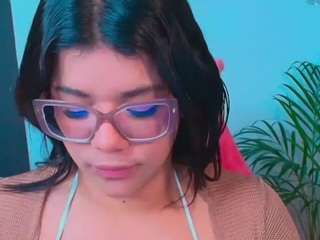 Ashleey18