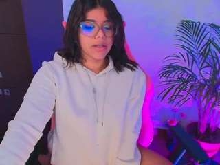 Ashleey18