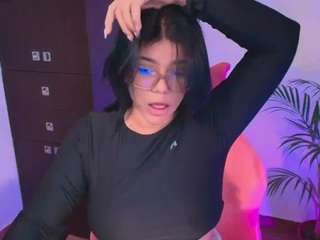 Ashleey18