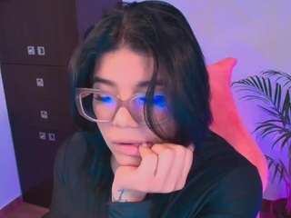 Ashleey18