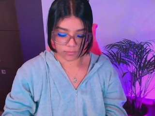 ashleey18 Live Webcam on CamSoda