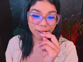 Ashleey18