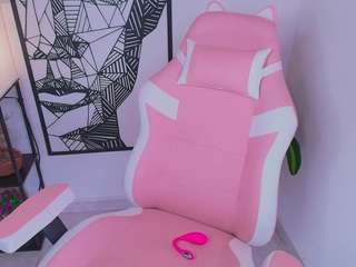 Ashleey18