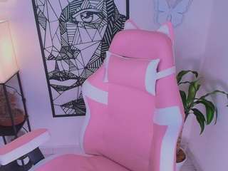 Ashleey18 live cam preview
