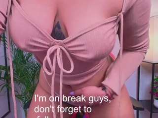 Ashleey18