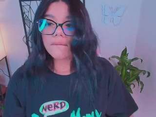 Ashleey18