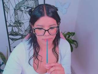 Ashleey18