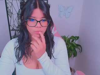 Ashleey18
