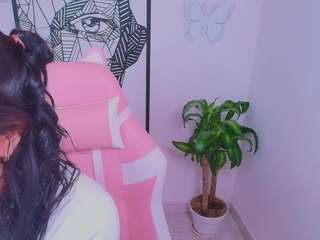 Ashleey18