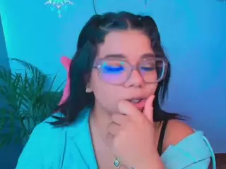 Ashleey18's Live Sex Cam Show