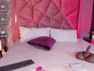 naomiprada Live Webcam on CamSoda