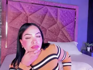 Naomi Prada's Live Sex Cam Show