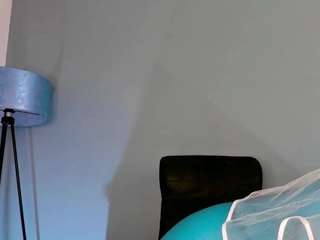 NATALIE-PARKER live cam preview